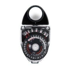 Sekonic L-398A Studio Deluxe III Analog Light Meter